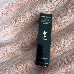 Yves Saint Laurent Lash Clash Mascara - black new in box